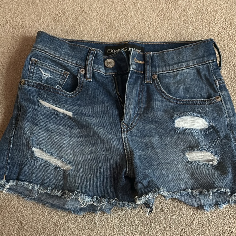 Express Jean shorts size 00 good condition